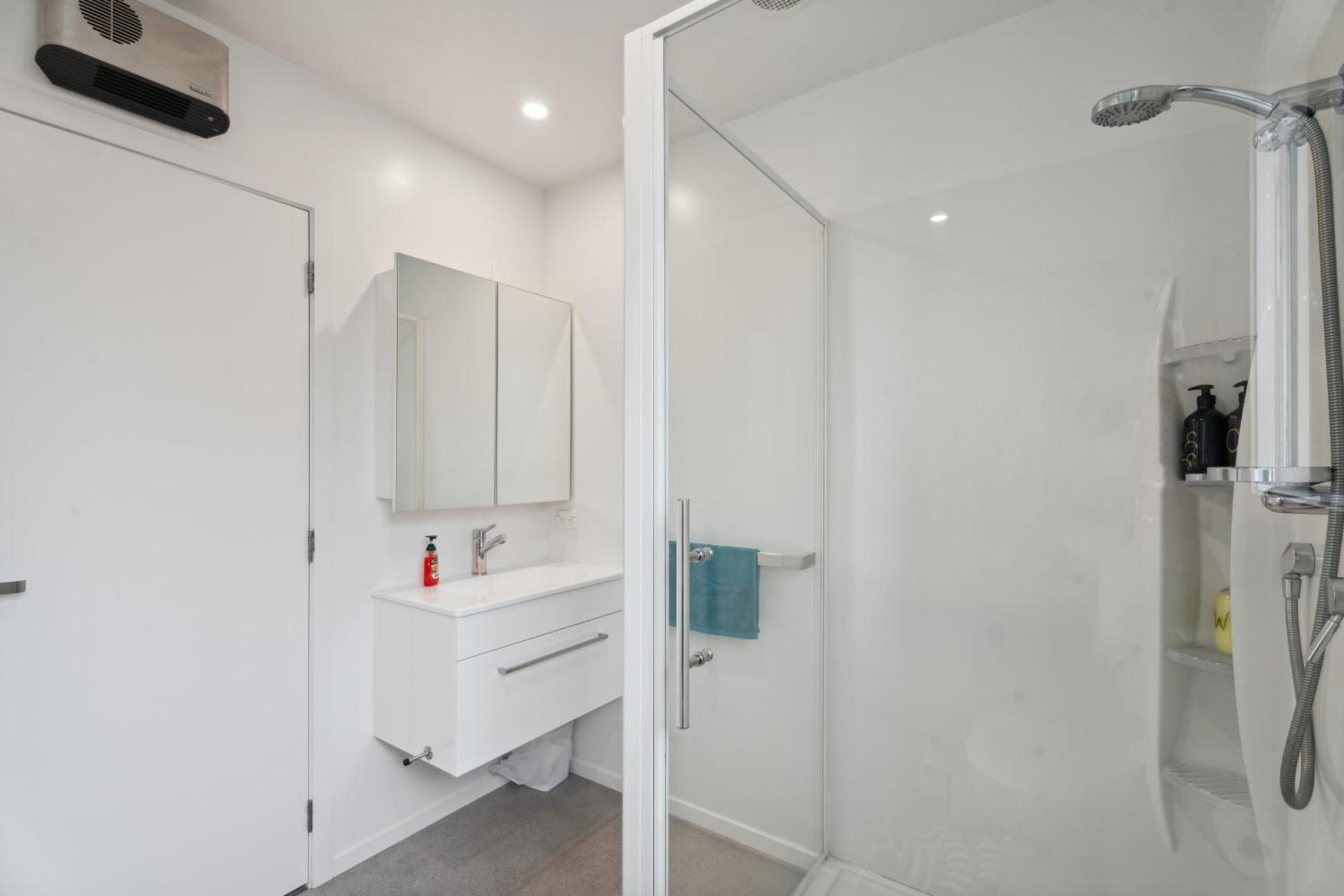 Modern Apartment With Coronet & Remarkables Views Queenstown Bagian luar foto